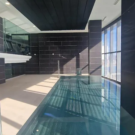 2 - Arena Lägenhet *